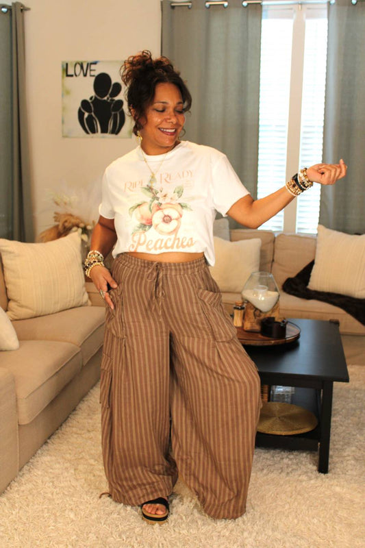 Peaches Vintage Style Long Crop Top