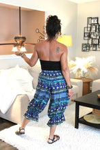 Load image into Gallery viewer, Verdant Waters Bloomer Midi Capri Short

