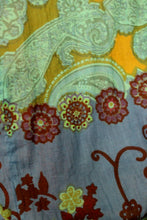 Load image into Gallery viewer, BB Vibrant Floral Waterscape Bloomer Midi Capri Short
