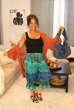 Load image into Gallery viewer, BB Vibrant Floral Waterscape Bloomer Midi Capri Short
