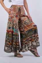 Load image into Gallery viewer, Abstract Allure Palazzo Pants
