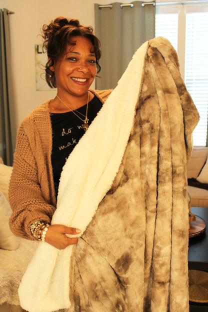 Super Soft Faux Fur Blanket