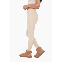 Load image into Gallery viewer, Camilla Poly-Blend Fleece Leggings
