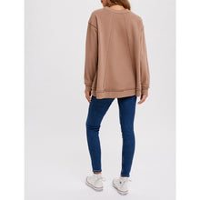 Load image into Gallery viewer, Crewneck Oversized Sweatshirt
