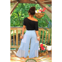 Load image into Gallery viewer, POL Stroll Along Culottes Wide Leg Pants
