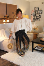 Load image into Gallery viewer, Essential Boho Poncho Top
