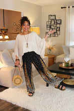 Load image into Gallery viewer, Essential Boho Poncho Top
