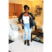 Load image into Gallery viewer, Leann Grid Button Up Top
