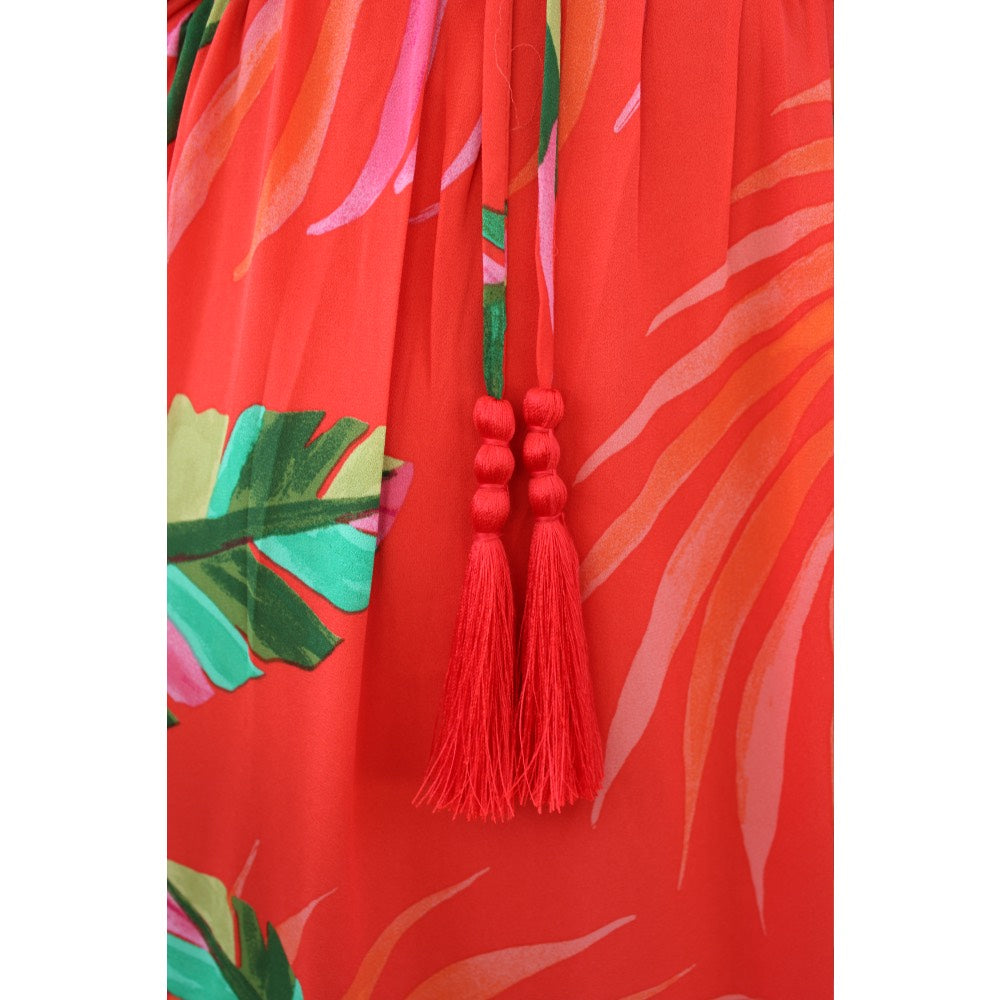 havana nights red dress Need help searching for a pattern that could be close to this dress. We're having a Havana Night's Gala in 6 weeks and I want something with these ruffles but I'm not