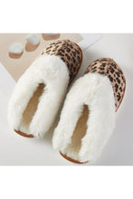 Load image into Gallery viewer, Leopard Faux Fur Lined Slippers

