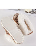 Load image into Gallery viewer, Leopard Faux Fur Lined Slippers
