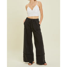 Load image into Gallery viewer, Diana Wide Leg Pants
