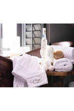 Load image into Gallery viewer, No. 9 Bubble Bath
