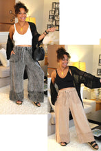 Load image into Gallery viewer, Raw Hem Wide Pants
