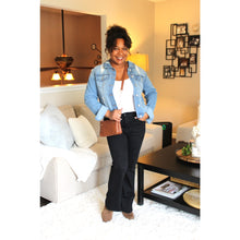 Load image into Gallery viewer, Black Flare Jeans
