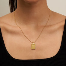 Load image into Gallery viewer, Te Amo More Square Medallion Necklace
