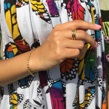 Load image into Gallery viewer, Golden Pearls Bracelet
